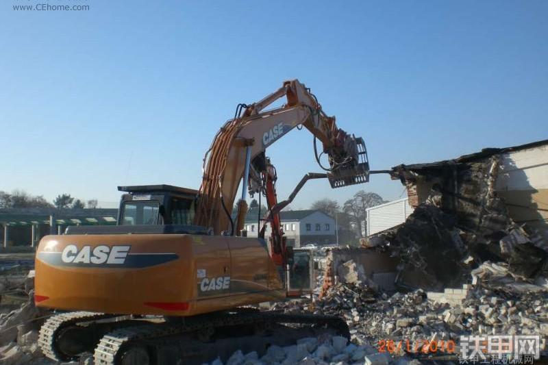 凯斯CX210B Hybrid 混合动力挖掘机整机外观