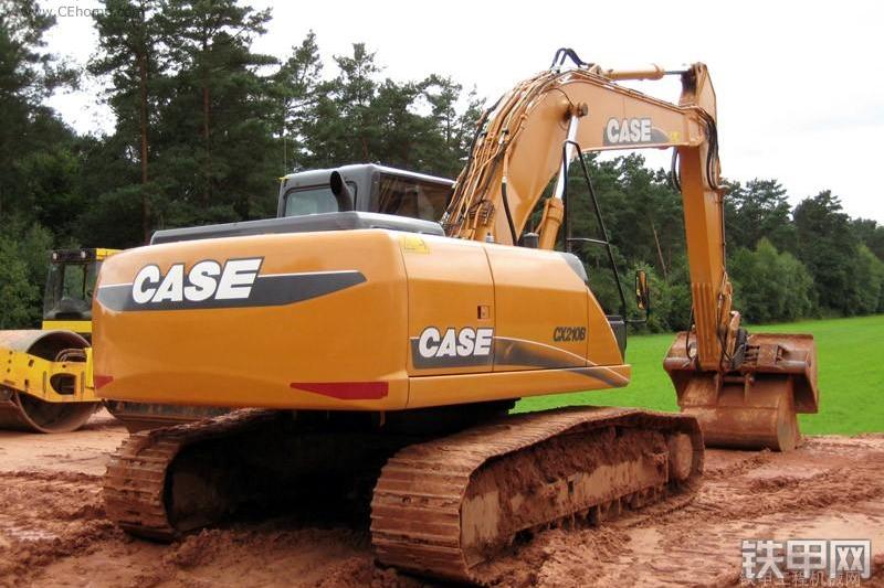 凯斯CX210B Hybrid 混合动力挖掘机整机外观