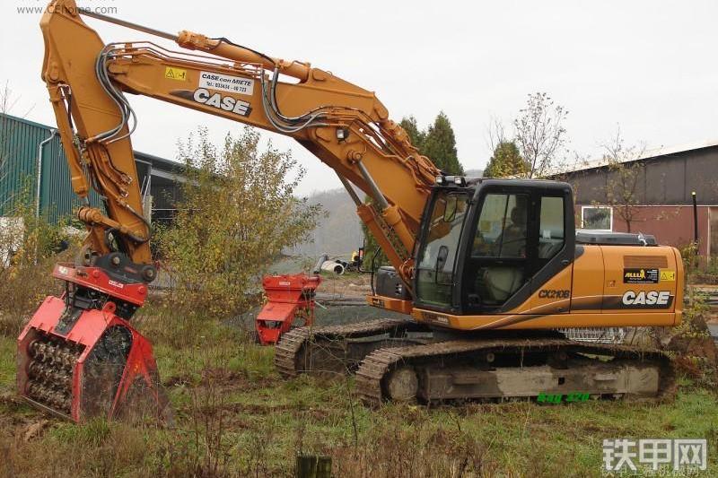 凯斯CX210B Hybrid 混合动力挖掘机整机外观