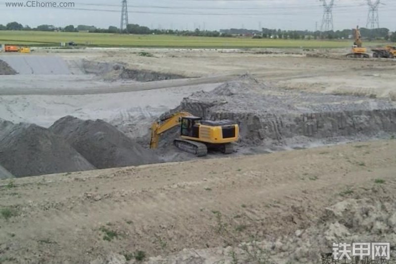 卡特彼勒336E挖掘机整机外观