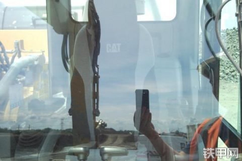 卡特彼勒336E挖掘机整机外观