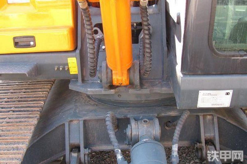 格瑞德GME85挖掘机整机外观