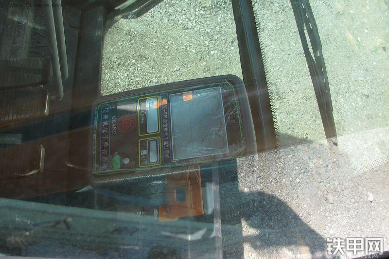 格瑞德GME85挖掘机整机外观