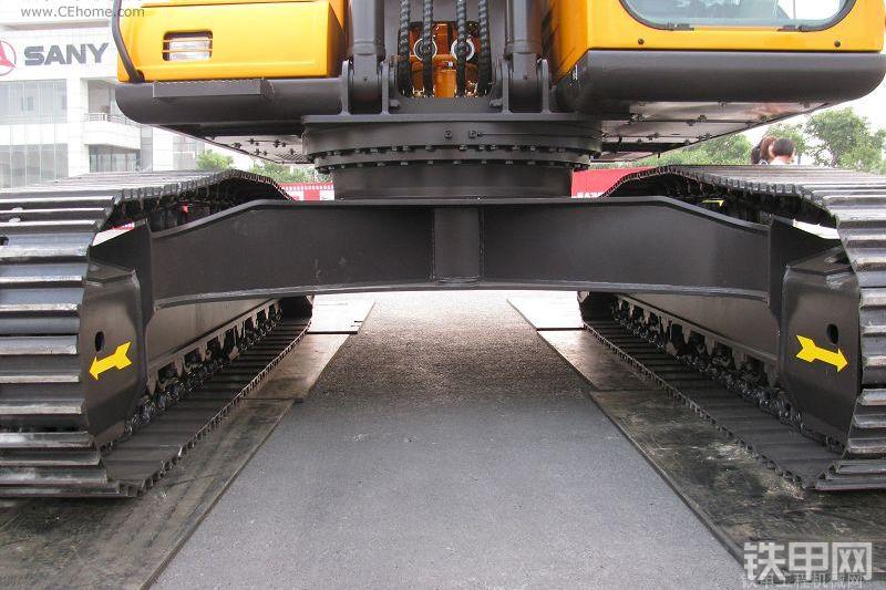 三一重工SY215C-8挖掘机整机外观