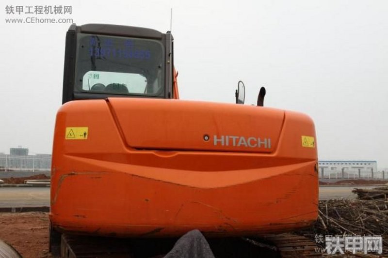 日立ZX60挖掘机整机外观