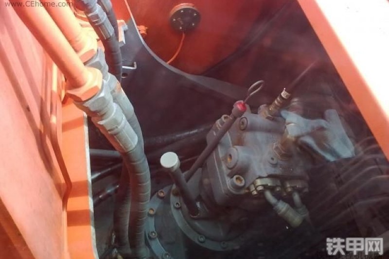 日立ZX120进口挖掘机整机外观