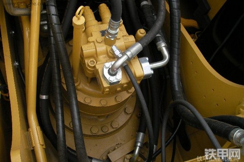 卡特彼勒320D液压挖掘机局部