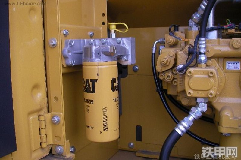 卡特彼勒320D液压挖掘机局部