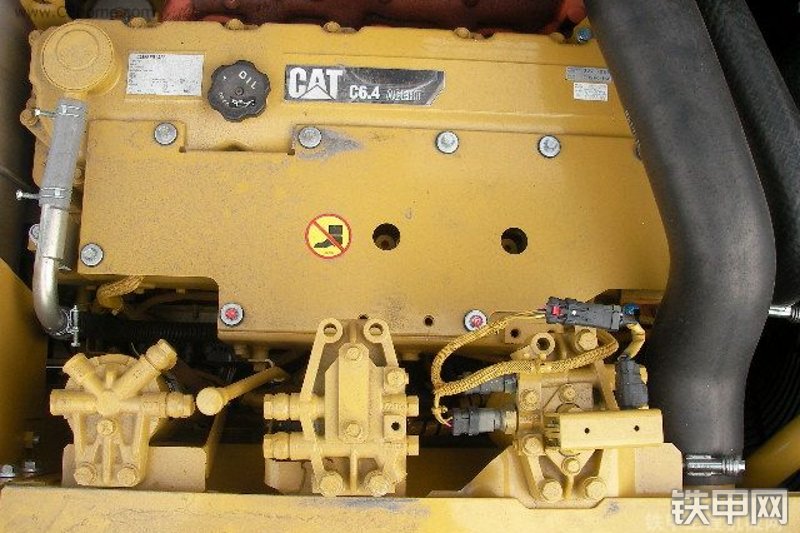 卡特彼勒320D液压挖掘机局部