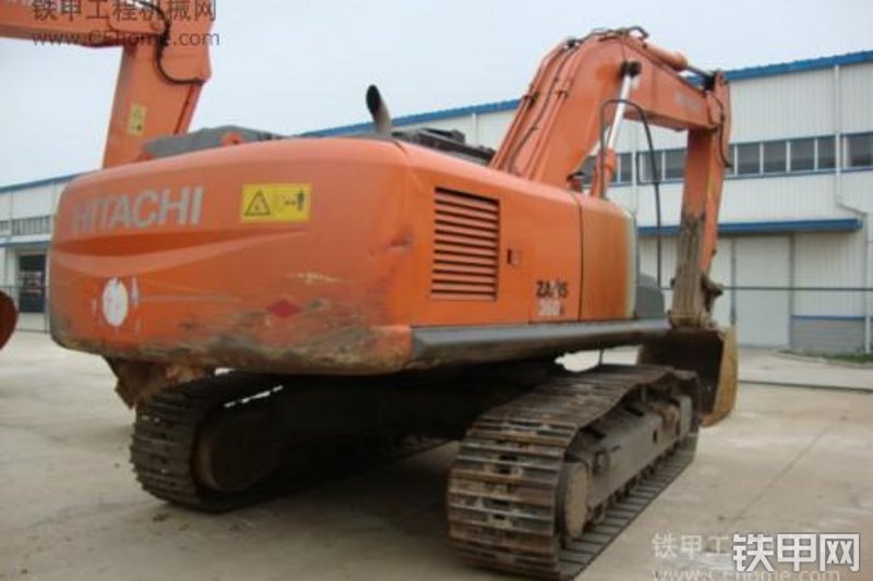 日立ZX360H-3挖掘机整机外观