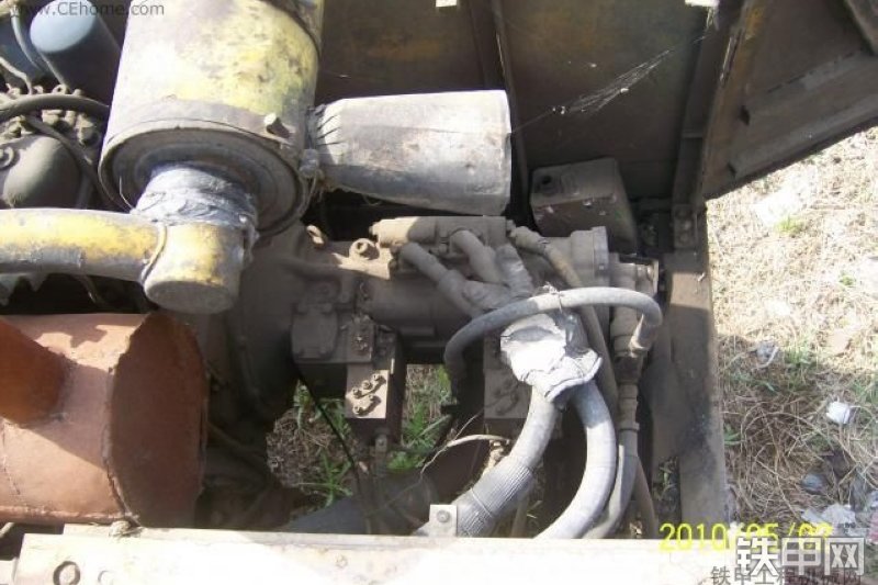 小松PC200-3挖掘机整机外观