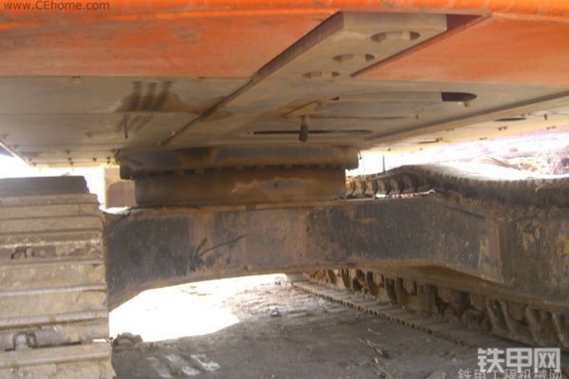 日立ZX450H挖掘机局部