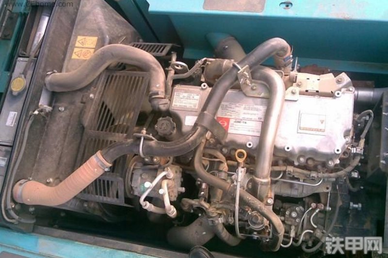 神钢SK200-8短臂挖掘机整机外观