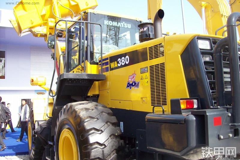 小松WA380-3装载机整机外观