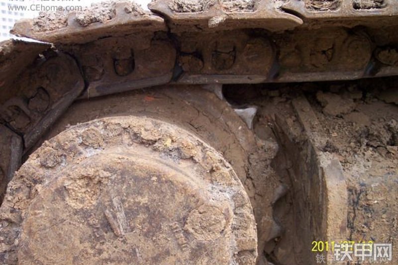 卡特彼勒324D挖掘机局部