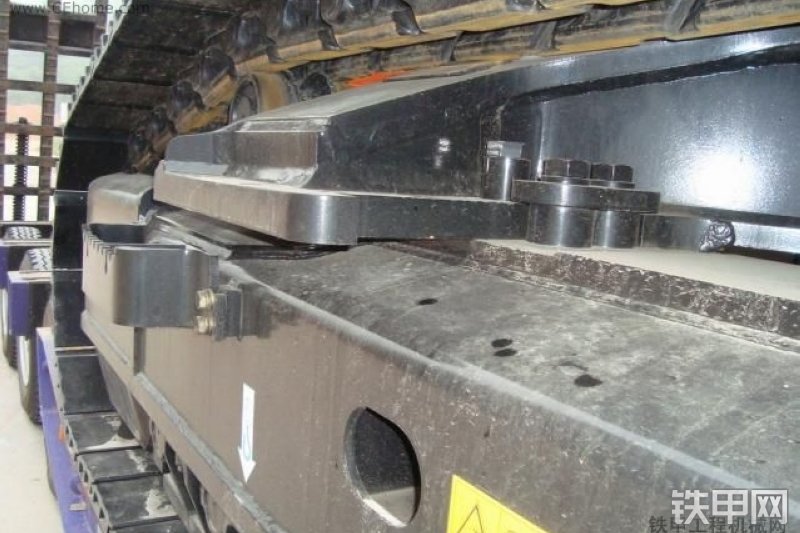 日立ZX470H-3挖掘机整机外观