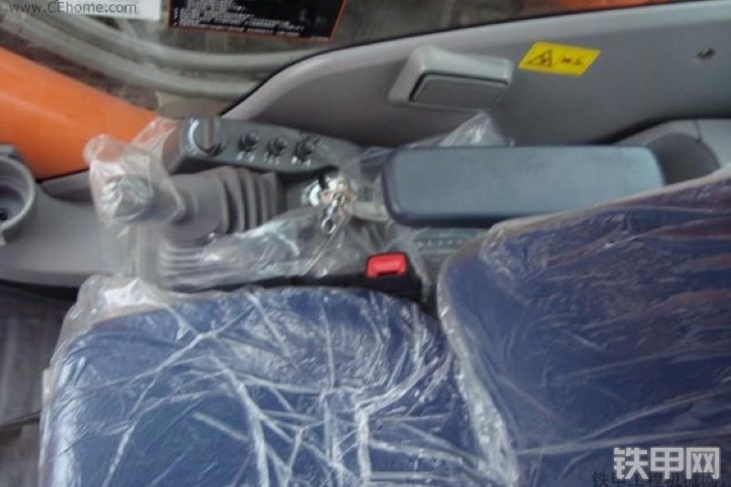 日立ZX470H-3挖掘机整机外观