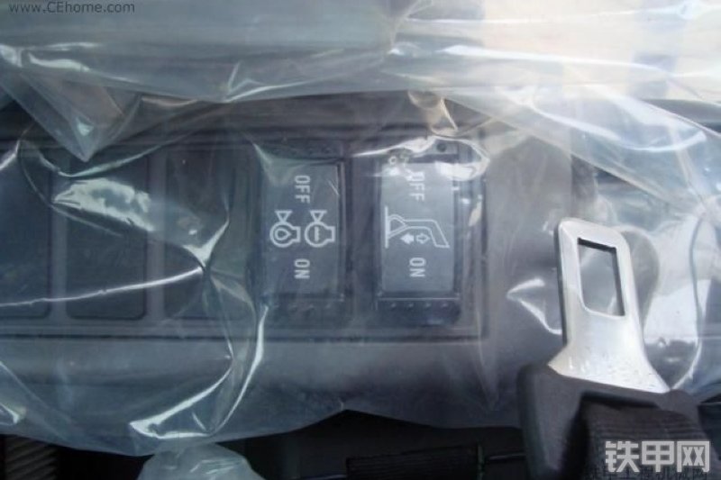 日立ZX470H-3挖掘机整机外观