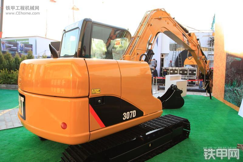 卡特彼勒307D液压挖掘机整机外观