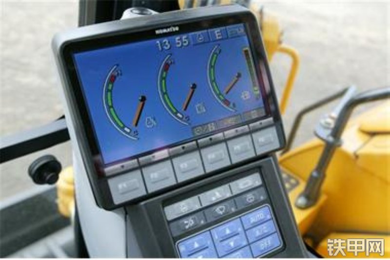 小松PC88MR-8挖掘机整机外观