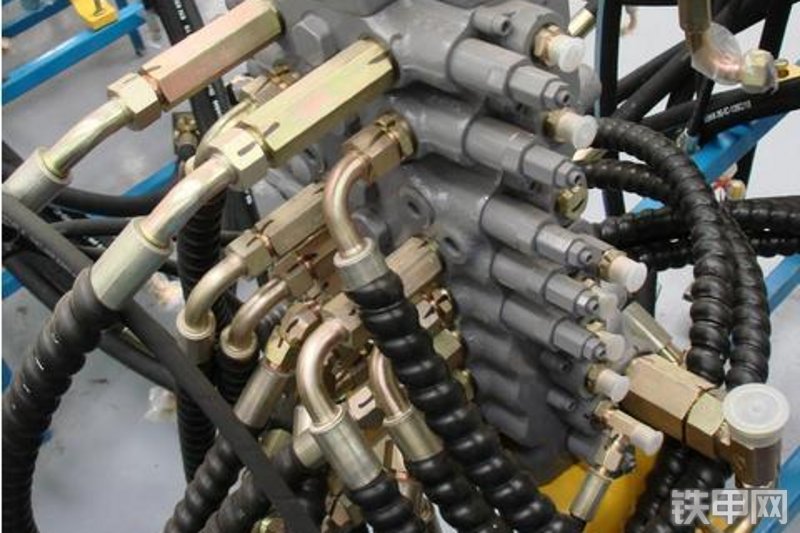 力士德SC70.7挖掘机整机外观