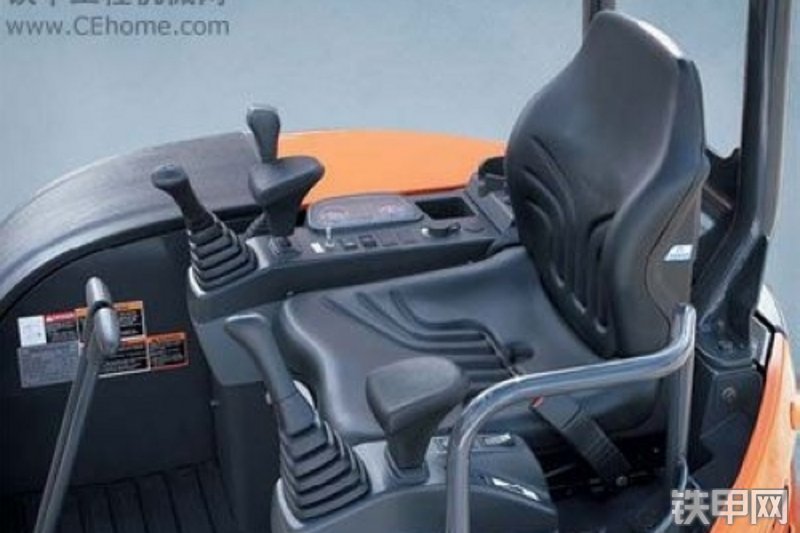 迪万伦DX35Z挖掘机整机外观