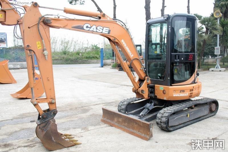 凯斯CX36B ZTS挖掘机整机外观