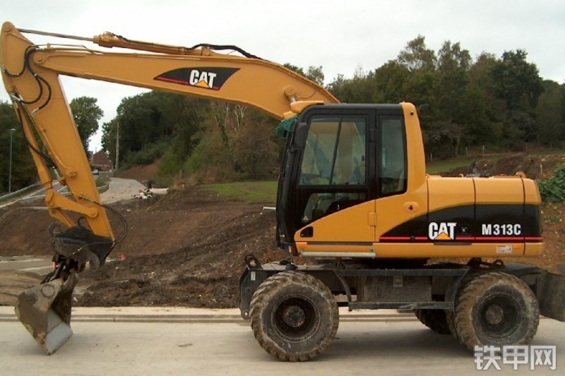 卡特彼勒M313C挖掘机整机外观
