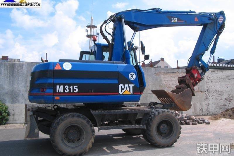 卡特彼勒M315挖掘机整机外观