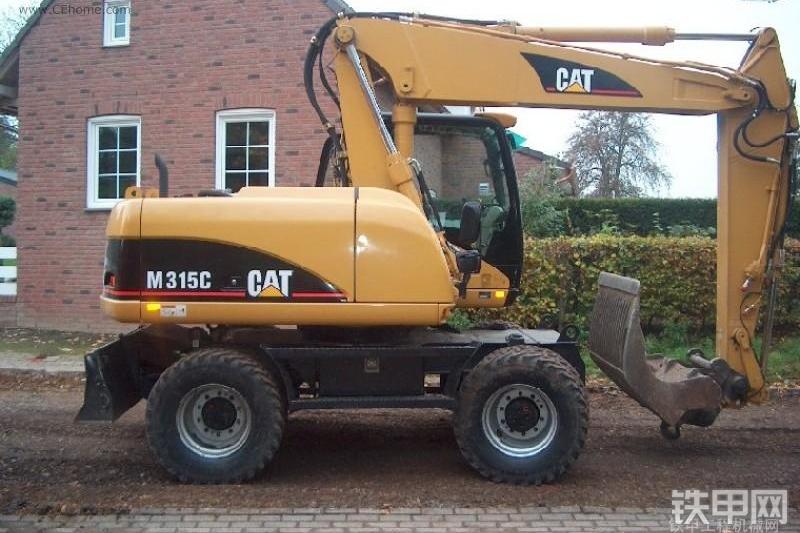 卡特彼勒M315C挖掘机整机外观