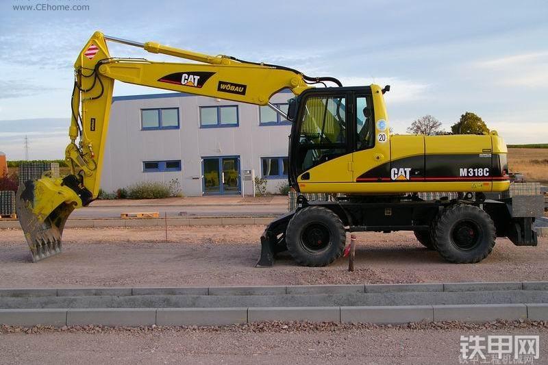 卡特彼勒M318C挖掘机整机外观
