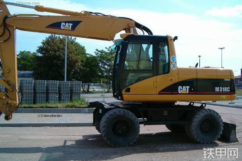 卡特彼勒M318C挖掘机整机外观