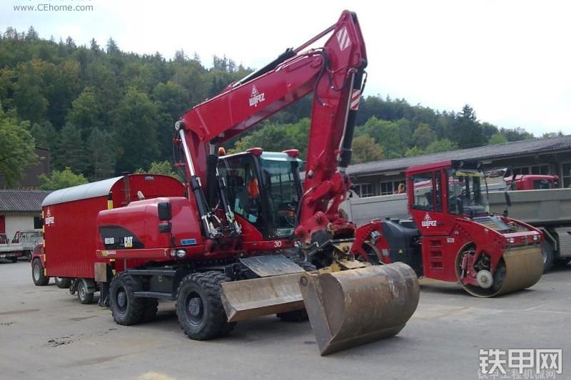 卡特彼勒M318D挖掘机整机外观