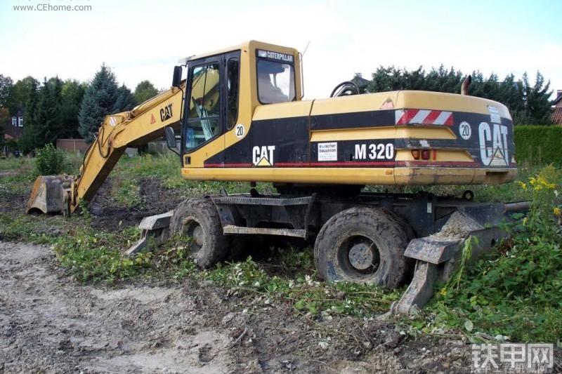 卡特彼勒M320挖掘机整机外观