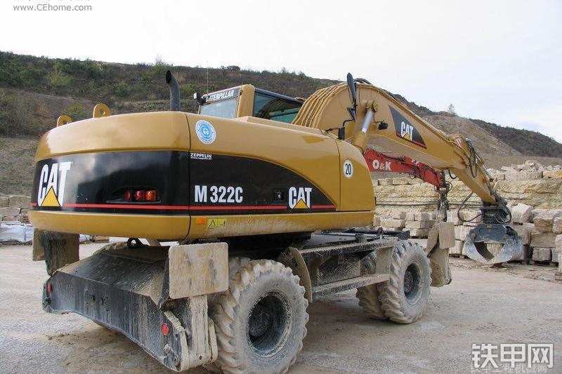 卡特彼勒M322C挖掘机整机外观