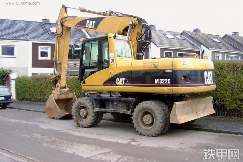 卡特彼勒M322C挖掘机整机外观