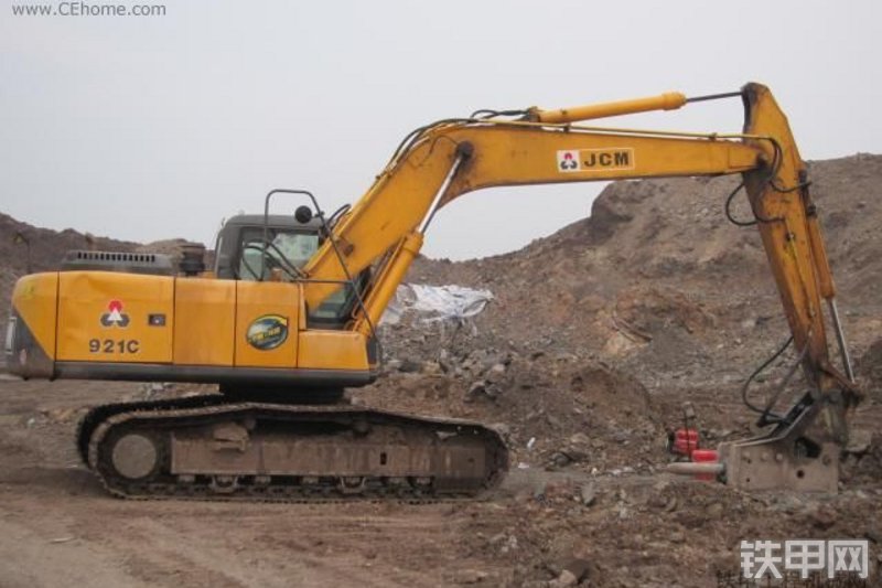 山重建机JCM921C挖掘机整机外观