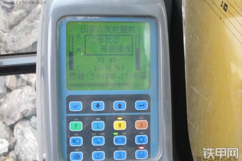 山重建机JCM921C挖掘机整机外观