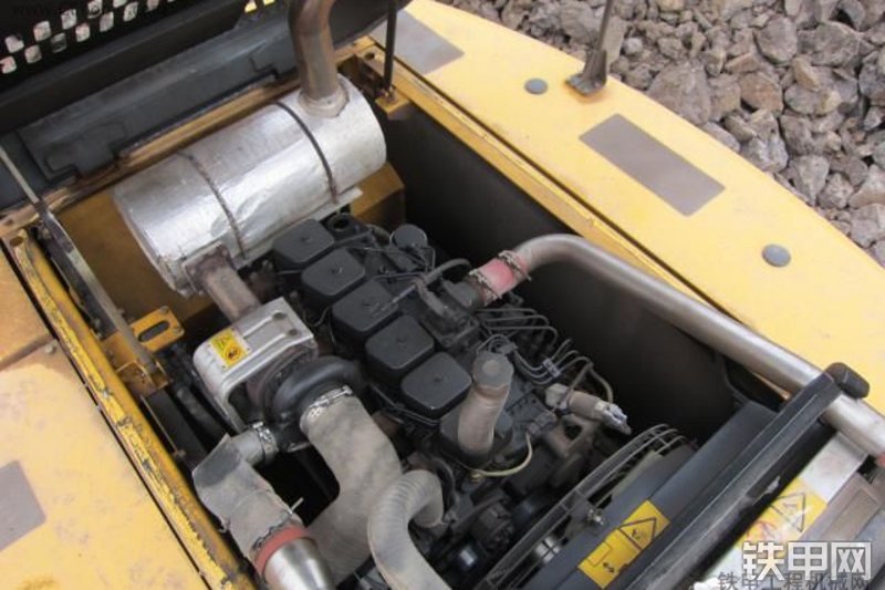 山重建机JCM921C挖掘机整机外观