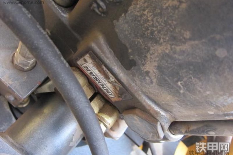 山重建机JCM921C挖掘机整机外观