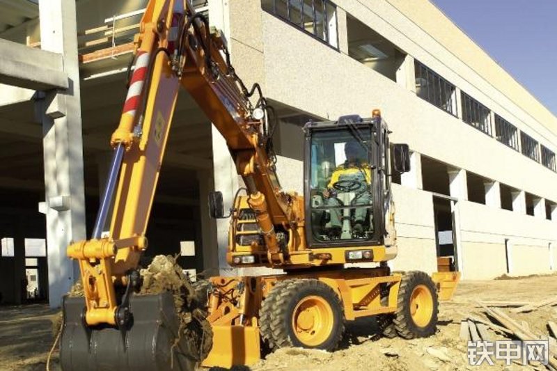 凯斯WX95挖掘机整机外观