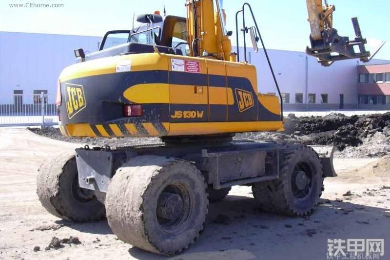 杰西博JS130W挖掘机整机外观