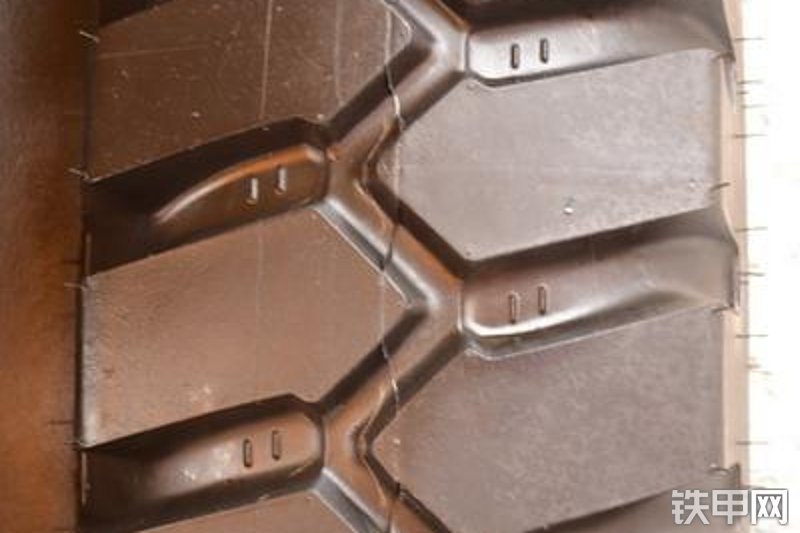 杰西博JS145W挖掘机整机外观