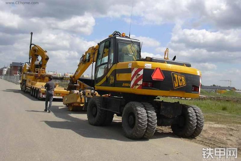 杰西博JS175W挖掘机整机外观