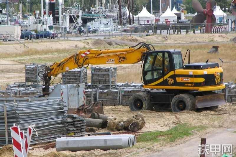 杰西博JS175W挖掘机整机外观