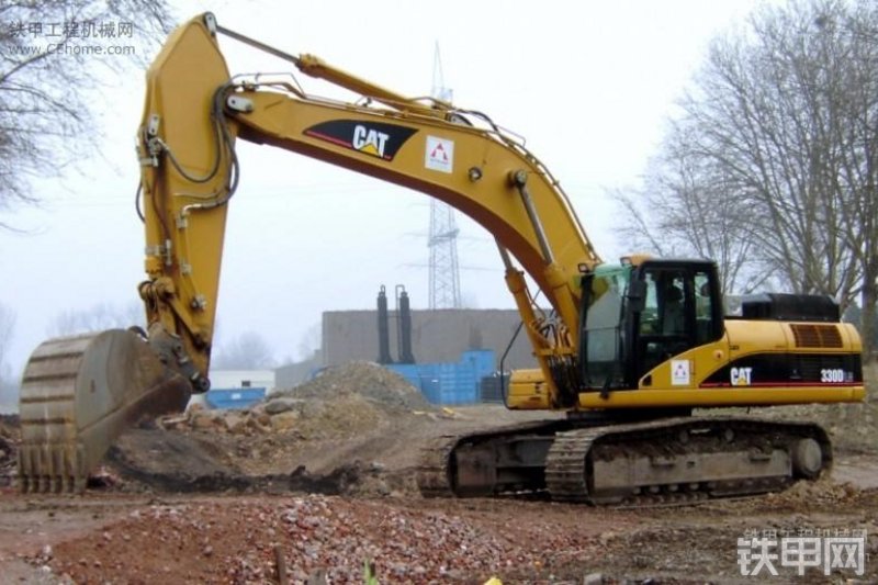 卡特彼勒330DL液压挖掘机整机外观