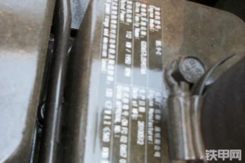 柳工CLG920D挖掘机整机外观