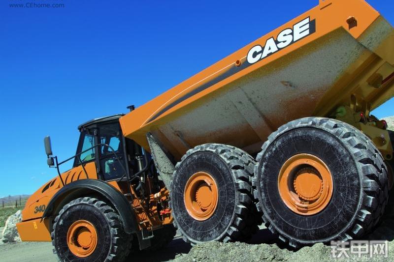 凯斯340B非公路自卸车整机外观