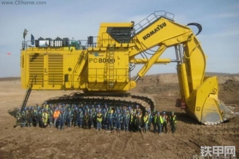 小松PC8000正铲挖掘机整机外观