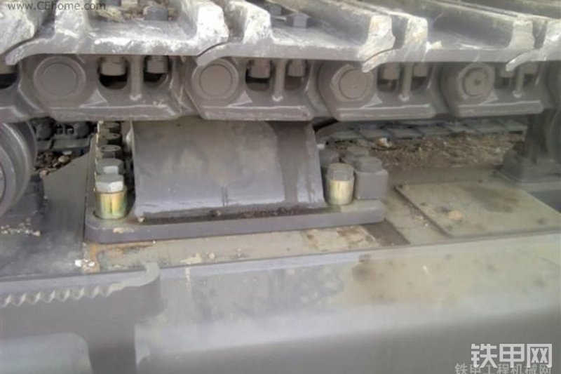 沃尔沃EC700BLC挖掘机局部